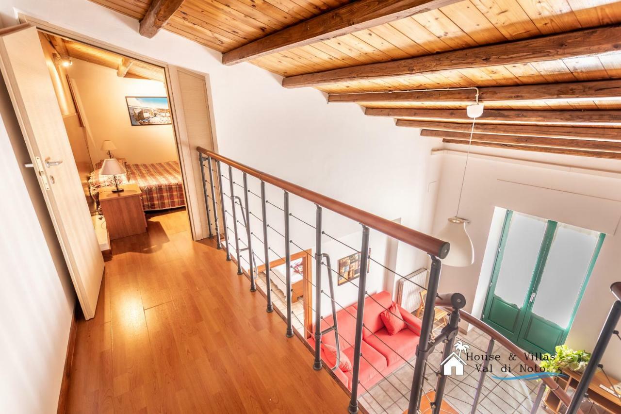 Akrai Hotel Palazzolo Acreide Kültér fotó