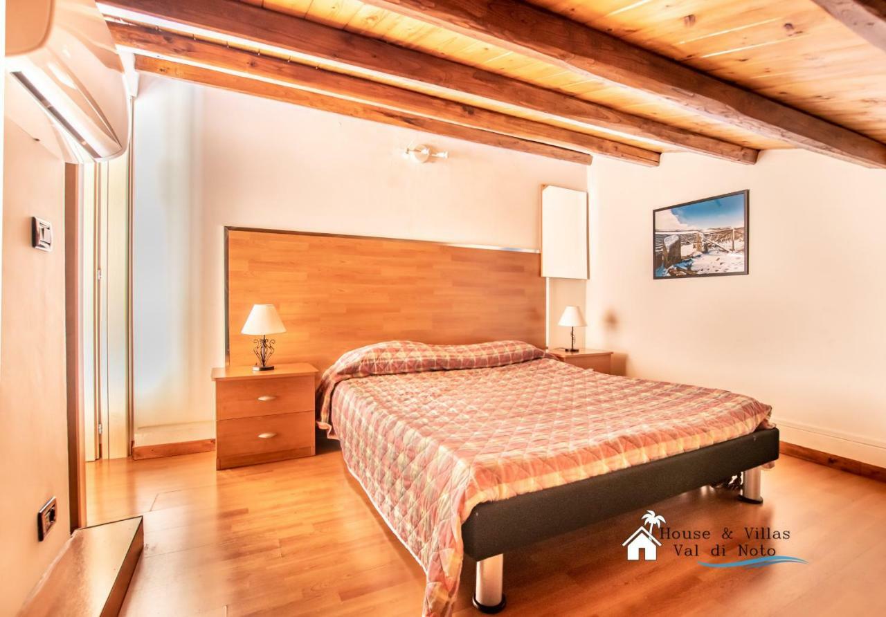 Akrai Hotel Palazzolo Acreide Kültér fotó